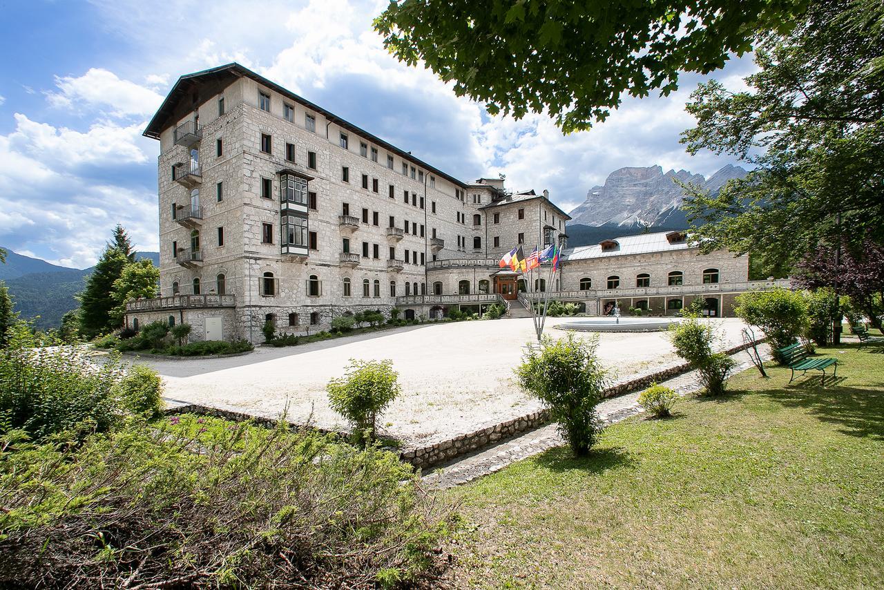 Th Borca Di Cadore - Park Hotel Des Dolomites Exterior foto